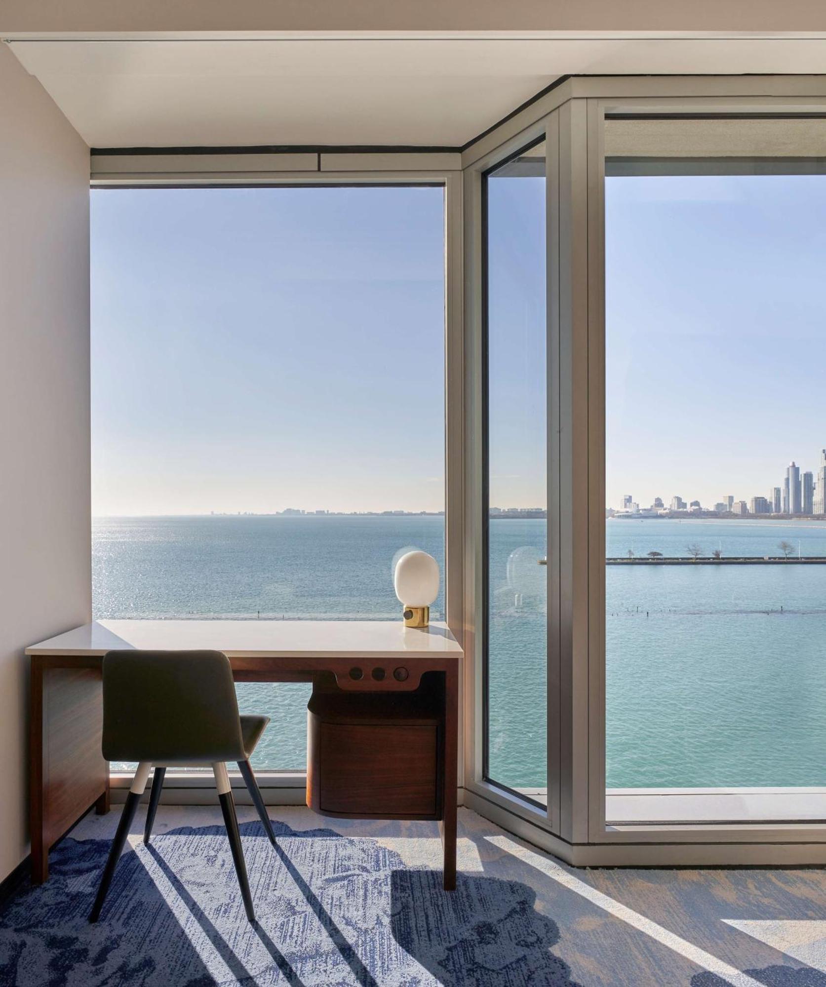 Sable At Navy Pier Chicago, Curio Collection By Hilton Hotel Exterior photo