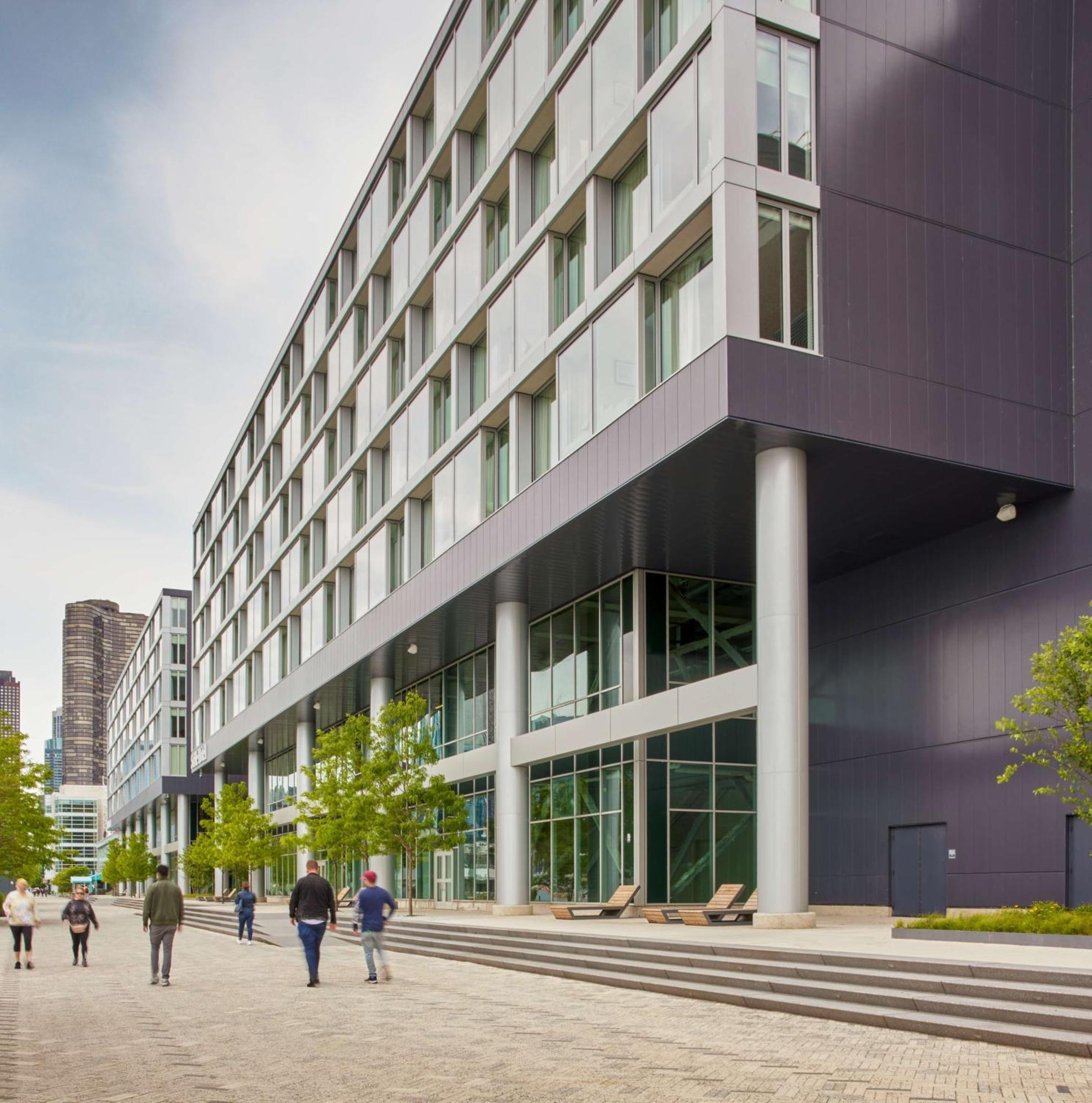 Sable At Navy Pier Chicago, Curio Collection By Hilton Hotel Exterior photo